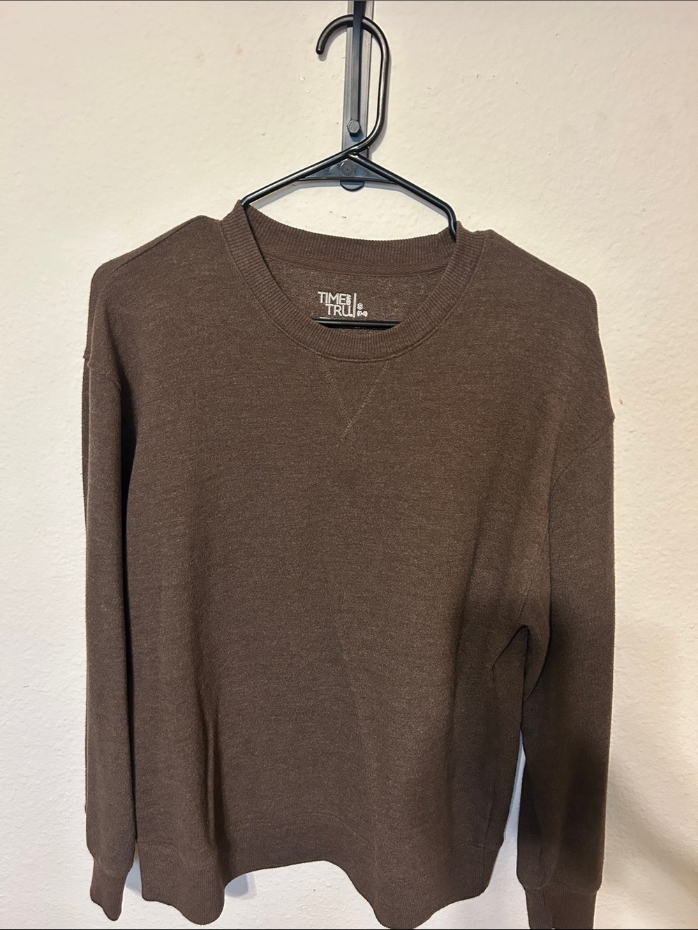 Time and Tru Men's Chocolate Brown Crewneck Sweater